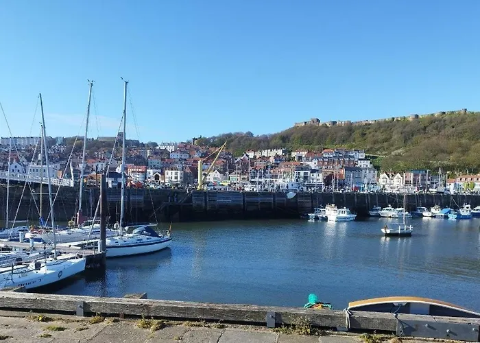 120 N Marine Road Flat 8 - 2 Bed With View Of Cricket Ground